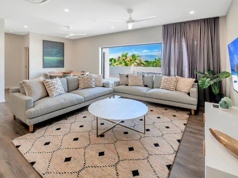 Superior Luxury Apartment In The City - Australia Accommodation 0