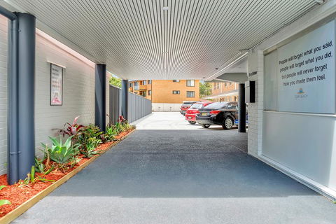 Surf Beach Motel Port - Australia Accommodation 1