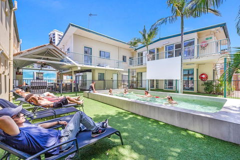 Surf Inn - Australia Accommodation 0