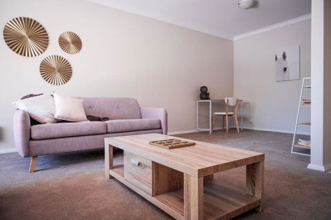 SWAN RIVER STAY, PERTH, WIFI, NETFLIX, APPLECROSS, FREO - Australia Accommodation 1