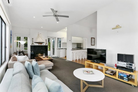 Tallarook Beach House - Very Close To Beach - Australia Accommodation 1