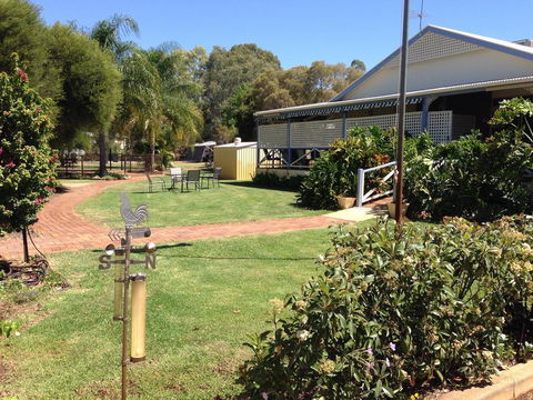 Tambo Mill Motel & Caravan Park - Australia Accommodation 1
