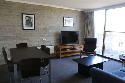 Tanderra 4 - Australia Accommodation 1