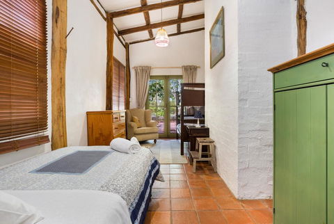 Taradale House Estate - Australia Accommodation 2