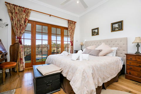 Taradale House Estate - Australia Accommodation 0