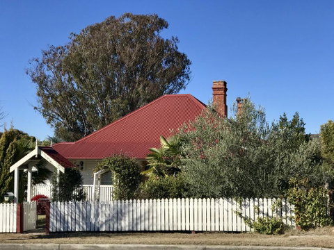Tenterfield Historic C1895 Cottage - Australia Accommodation 0