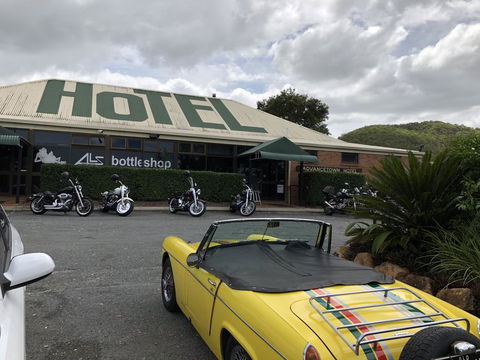 The Advancetown Hotel - Australia Accommodation 1