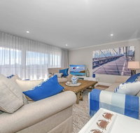 The Anchorage Unit 12/9 Laman Street - Australia Accommodation