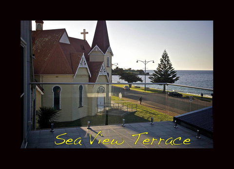 Penguin Beachfront Apartments - Australia Accommodation 7