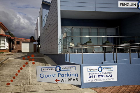 Penguin Beachfront Apartments - Australia Accommodation 24