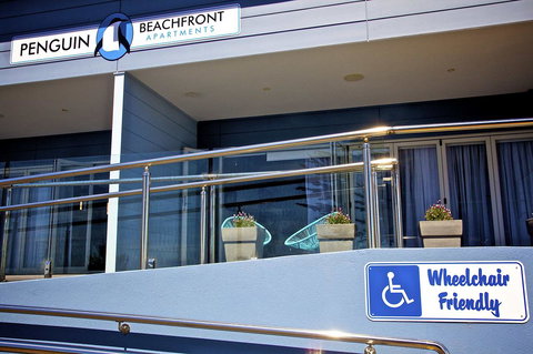 Penguin Beachfront Apartments - Australia Accommodation 20
