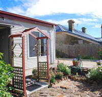Oatlands Retreat - Australia Accommodation