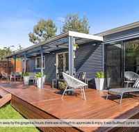 Three Beaches - Australia Accommodation