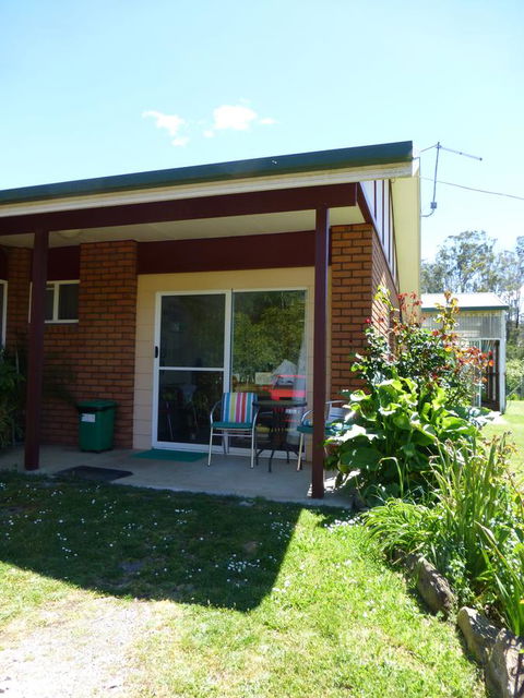 Quamby Pines Chalet - Australia Accommodation 25