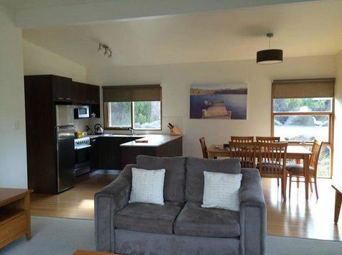 Stewarts Bay Lodge - Australia Accommodation 35