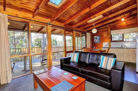 Stewarts Bay Lodge - Australia Accommodation 39
