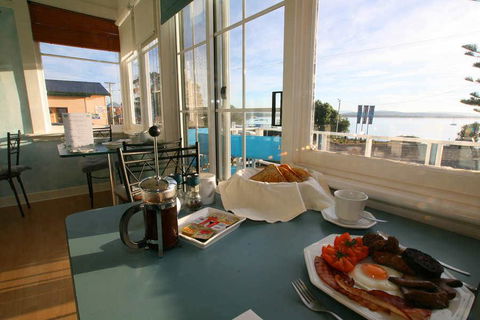 Freycinet Waters - Australia Accommodation 3
