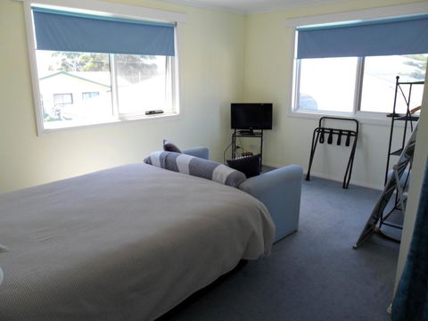 Freycinet Waters - Australia Accommodation 43