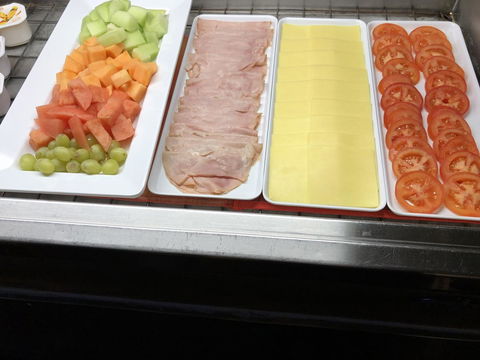 The Fox And Hounds Historic Hotel - Australia Accommodation 11