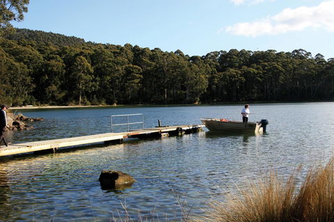 The Fox And Hounds Historic Hotel - Australia Accommodation 37