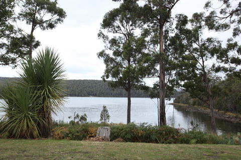 The Fox And Hounds Historic Hotel - Australia Accommodation 40