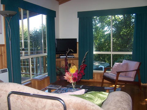 Drumreagh Cabins - Australia Accommodation 29