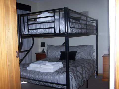 Drumreagh Cabins - Australia Accommodation 32