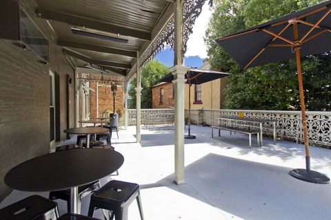 Deloraine Hotel - Australia Accommodation 28