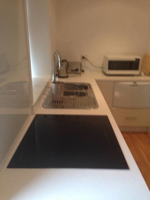 Hobart Colonial Apartment - Australia Accommodation 9