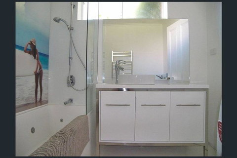 Hobart Colonial Apartment - Australia Accommodation 2