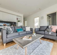 Marina View Apartment - Australia Accommodation