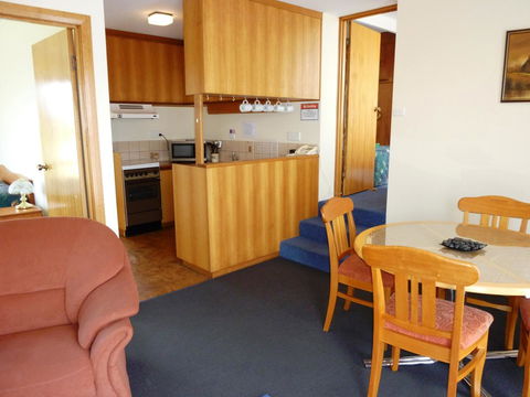 Mountain View Country Inn - Australia Accommodation 12