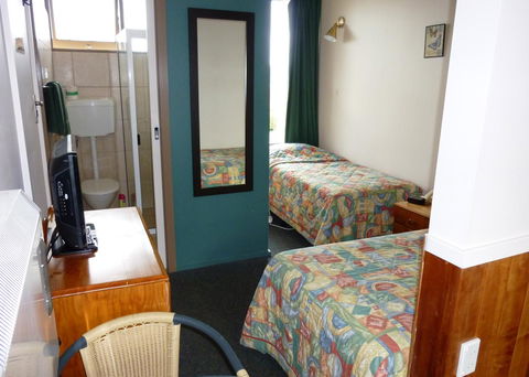 Mountain View Country Inn - Australia Accommodation 24