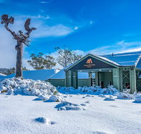 Cradle Mountain Hotel - Australia Accommodation
