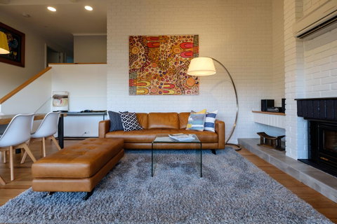 Arthouse Freycinet - Australia Accommodation 2