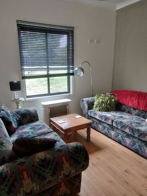 Wanderlust Cottage - Australia Accommodation 12