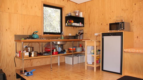 BAY OF FIRES ECO HUT Off Grid Experience At Binalong Bay - Australia Accommodation 9