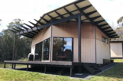 BAY OF FIRES ECO HUT Off Grid Experience At Binalong Bay - Australia Accommodation 0