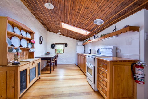 Wagners Cottages - Australia Accommodation 35