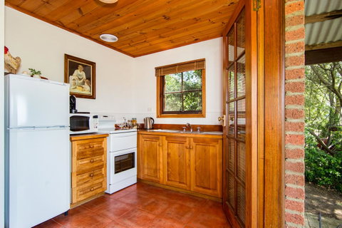 Wagners Cottages - Australia Accommodation 33