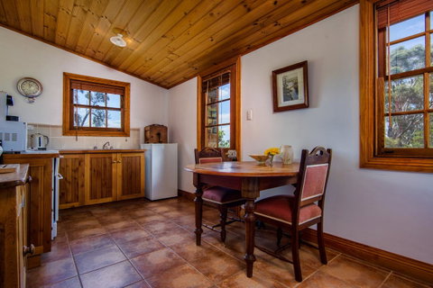Wagners Cottages - Australia Accommodation 21