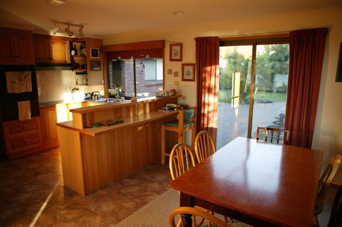 Prosser Retreat Orford - Australia Accommodation 4
