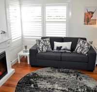 Lyttleton Cottage - Australia Accommodation