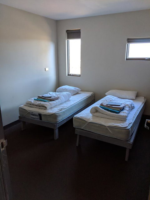 Swansea Backpacker Lodge - Australia Accommodation 1