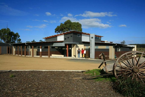Swansea Backpacker Lodge - Australia Accommodation 0