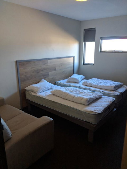 Swansea Backpacker Lodge - Australia Accommodation 4
