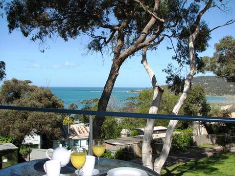 Lorne Surf Apartments - Australia Accommodation 3