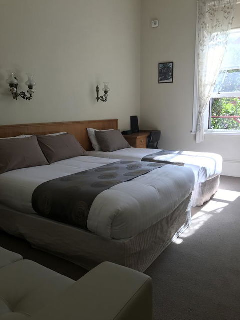 Campbell St Lodge - Australia Accommodation 11