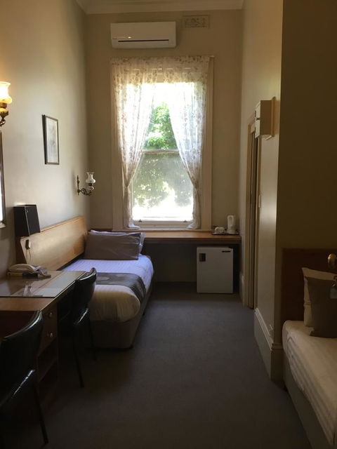 Campbell St Lodge - Australia Accommodation 24