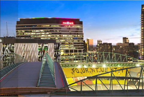 2Bedroom Apartment With Views In Docklands Next To CBD & Marvel Stadium - Australia Accommodation 22